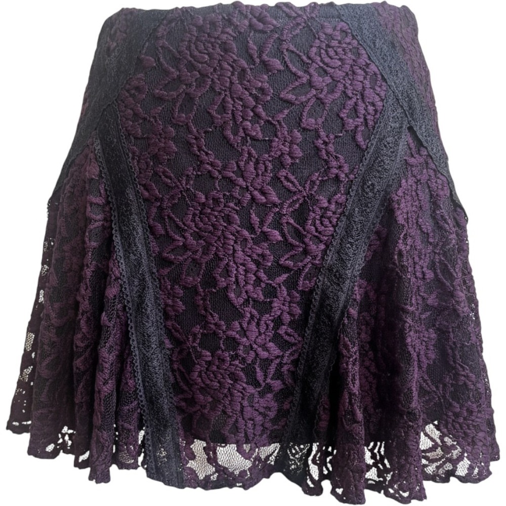 Kimchi Blue Urban Outfitters Purple Black Floral Lace Mini Skirt XS Whimsigoth